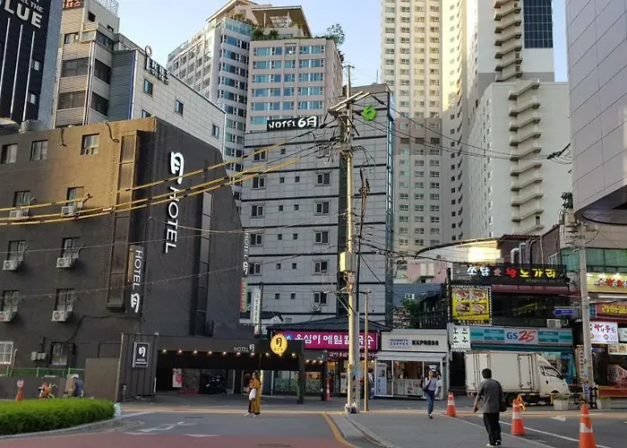 호텔 6월 *